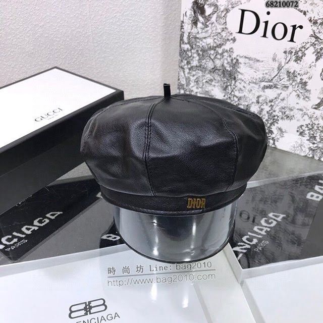 Dior女士帽子 迪奧新品羊皮貝雷帽  mm1407
